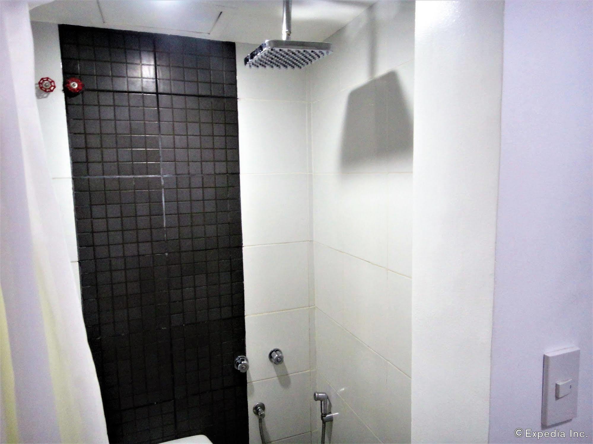G-Galyx Inn Hotel Cagayán de Oro Extérieur photo