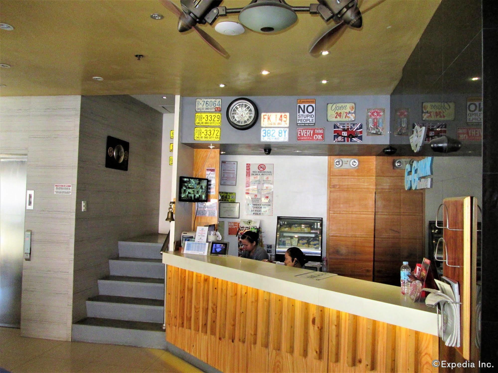 G-Galyx Inn Hotel Cagayán de Oro Extérieur photo