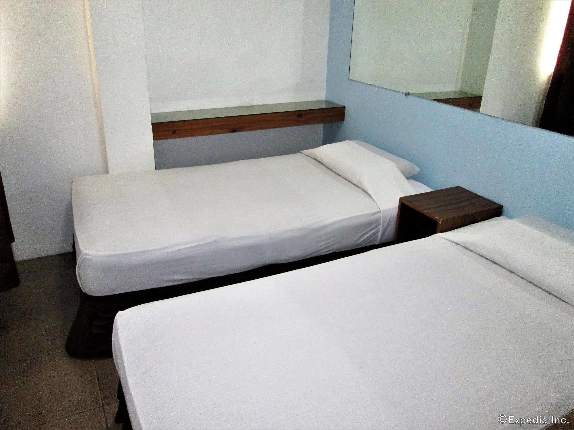 G-Galyx Inn Hotel Cagayán de Oro Extérieur photo